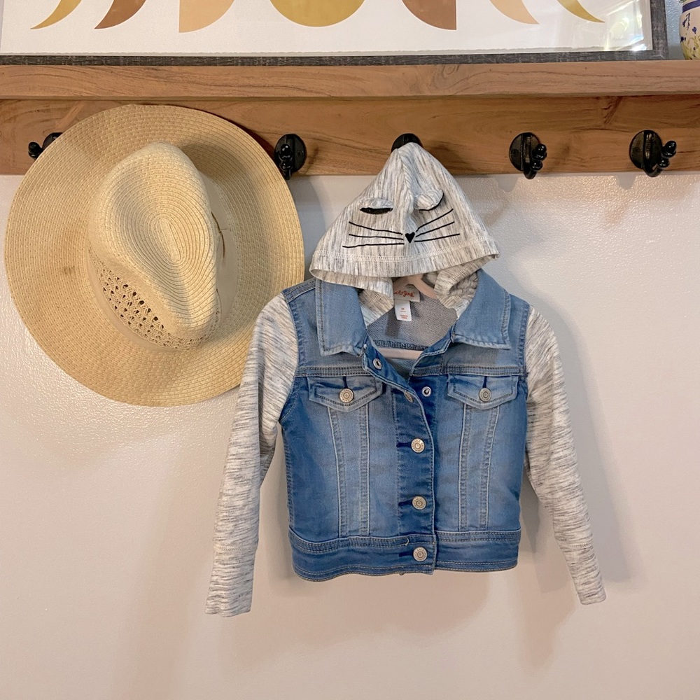 Cat & Jack Toddler Girls Cat Jean Jacket Size 2T